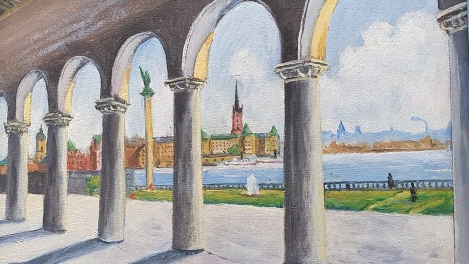Målning av pelargång och trädgård vid Stadshuset i Stockholm.